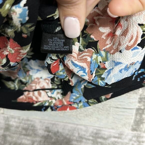 WAYF Rosendal Off-the-Shoulder Floral Crop Top, L - Picture 5 of 5